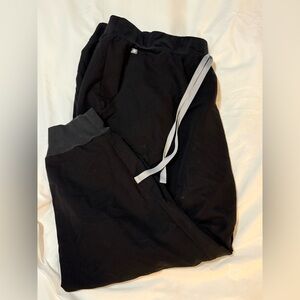 Figs 5XLP black Jogger